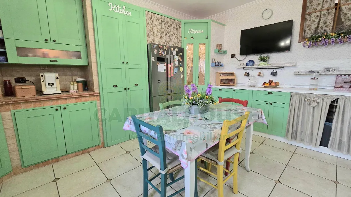 Appartamento in corte in vendita a San Nicola la Strada, Centro Municipio - foto 6