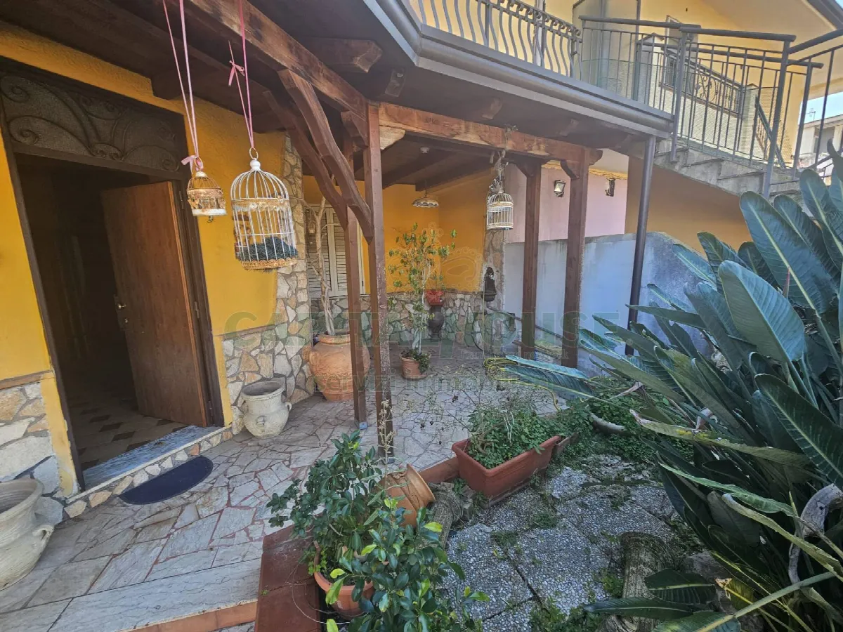 Appartamento in vendita a Sparanise - foto 1