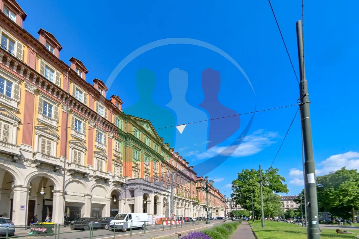 Appartamento in vendita a Torino, Centro - foto 5