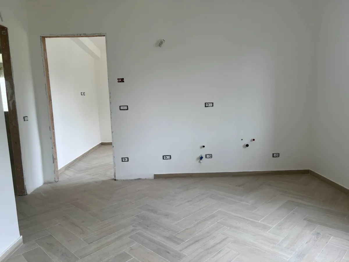 Appartamento in vendita a Milano, Certosa - foto 2