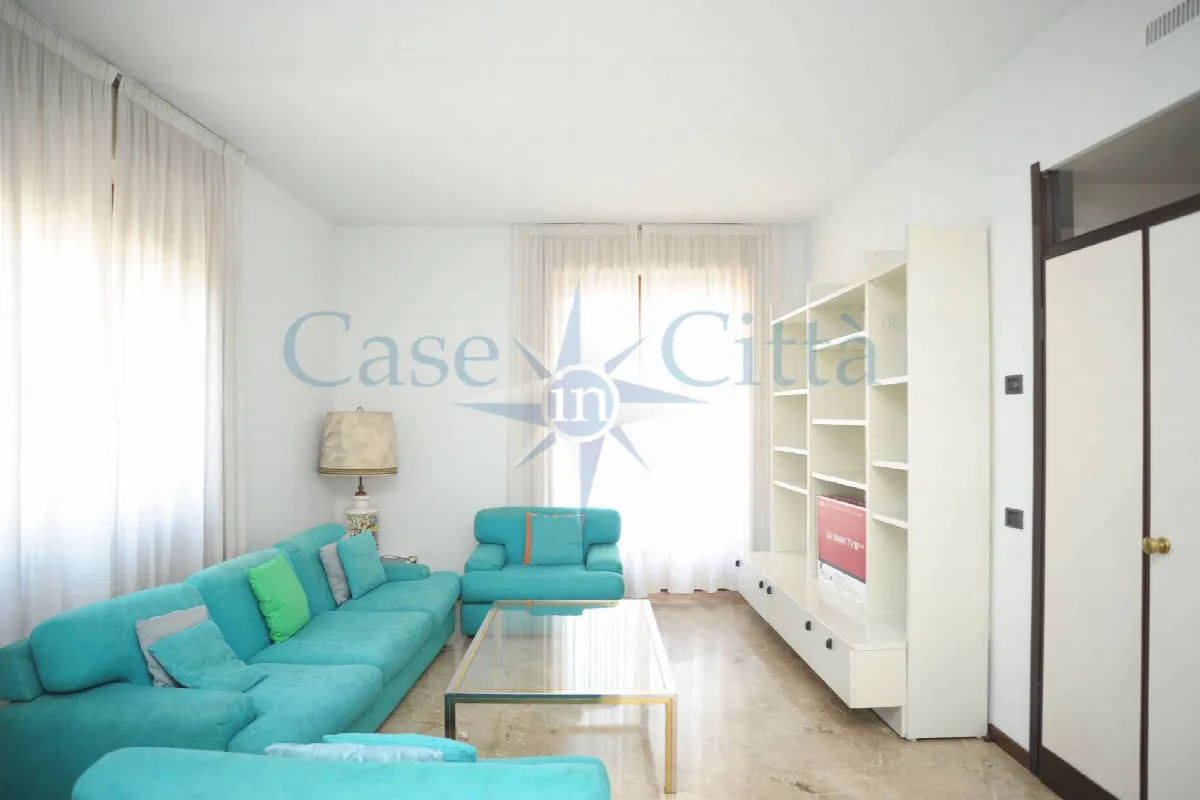Appartamento in vendita a Milano, De Angeli - foto 1