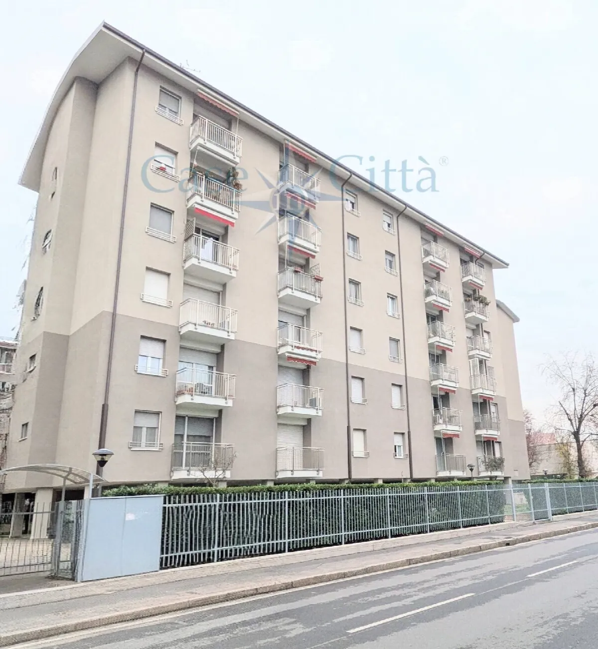 Appartamento in vendita a Milano, Trenno - foto 1