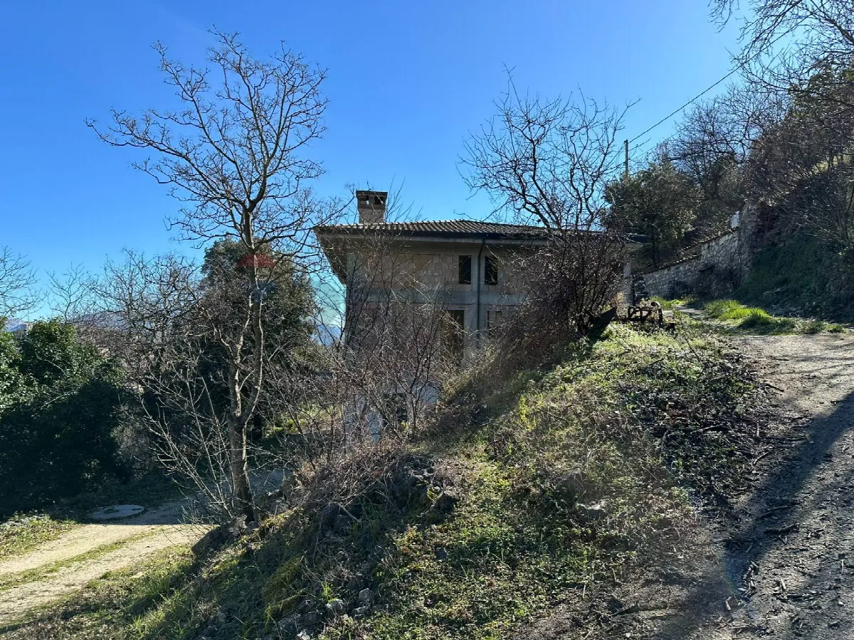 Nuove costruzioni in vendita a Montaquila - foto 10