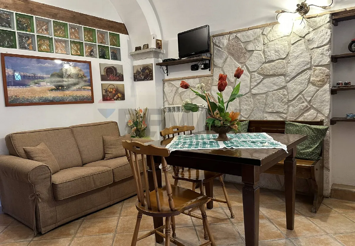 Appartamento in vendita a Scapoli - foto 2