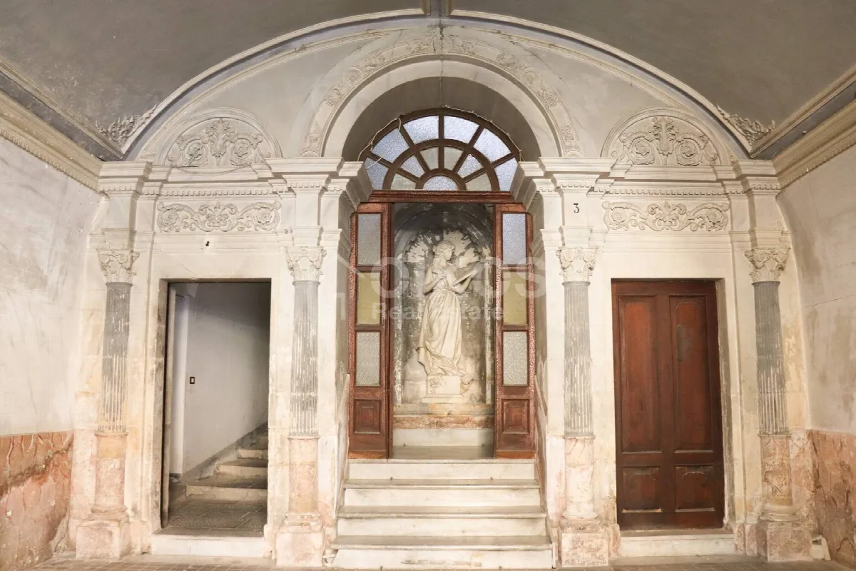 Appartamento in vendita a Palazzolo Acreide, Centro Storico - foto 1