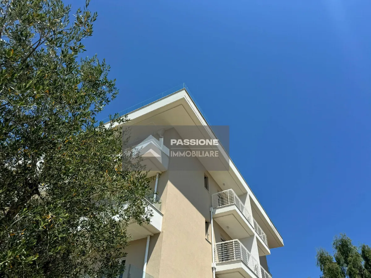 Appartamento in vendita a Martinsicuro, Zona Mare - foto 2