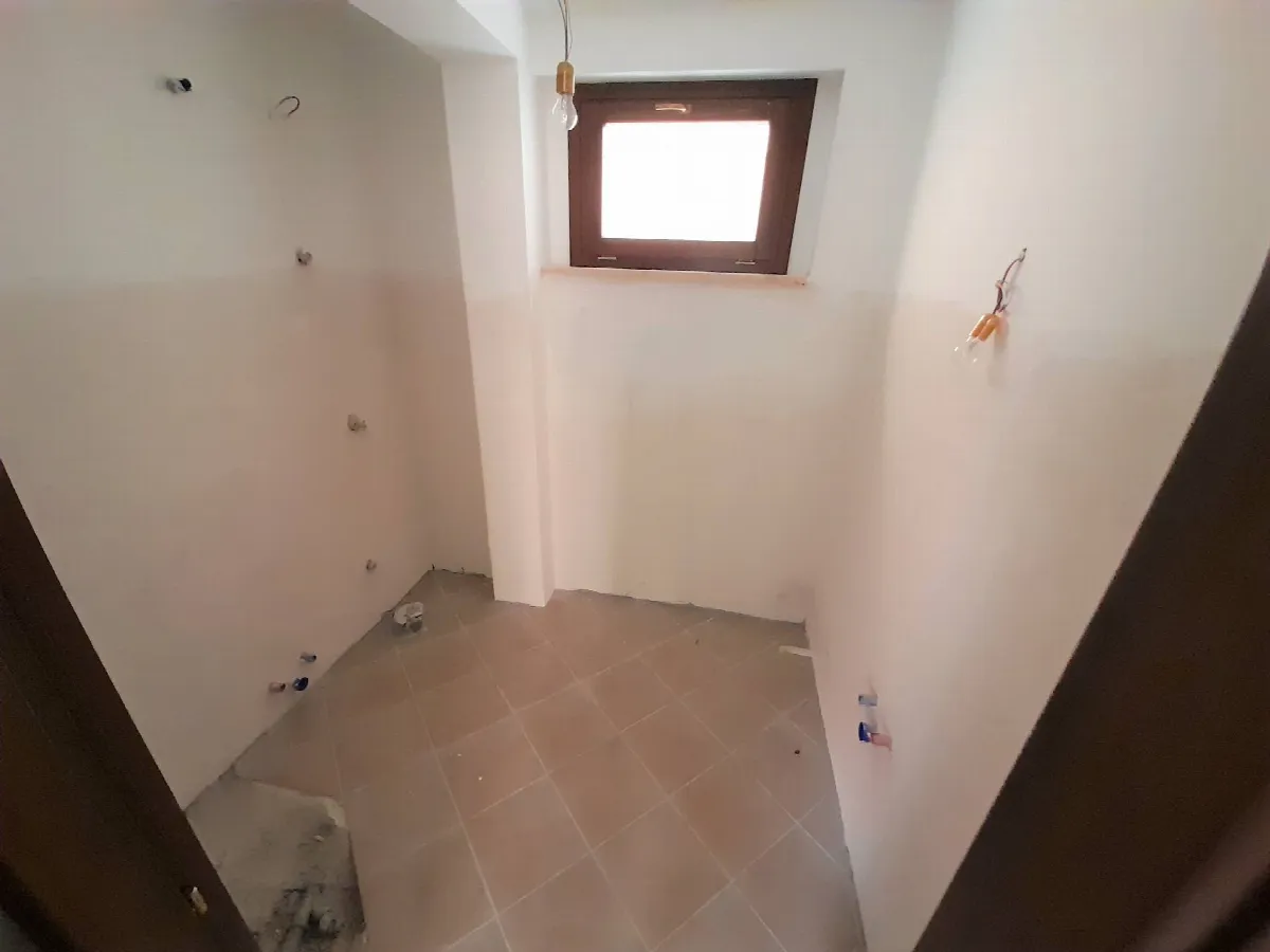 Appartamento in vendita a L'Aquila, Bagno - foto 7