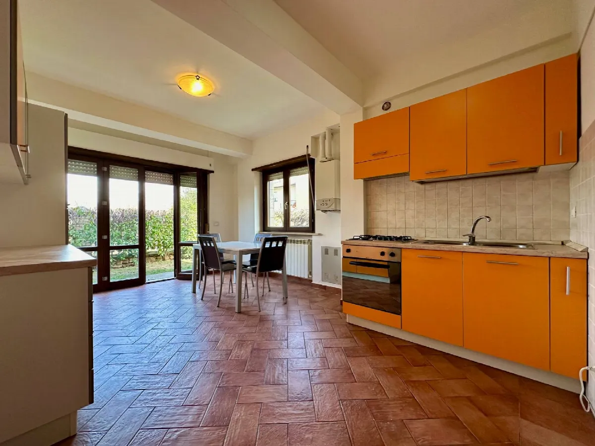 Appartamento in vendita a L'Aquila, Civita di Bagno - foto 2