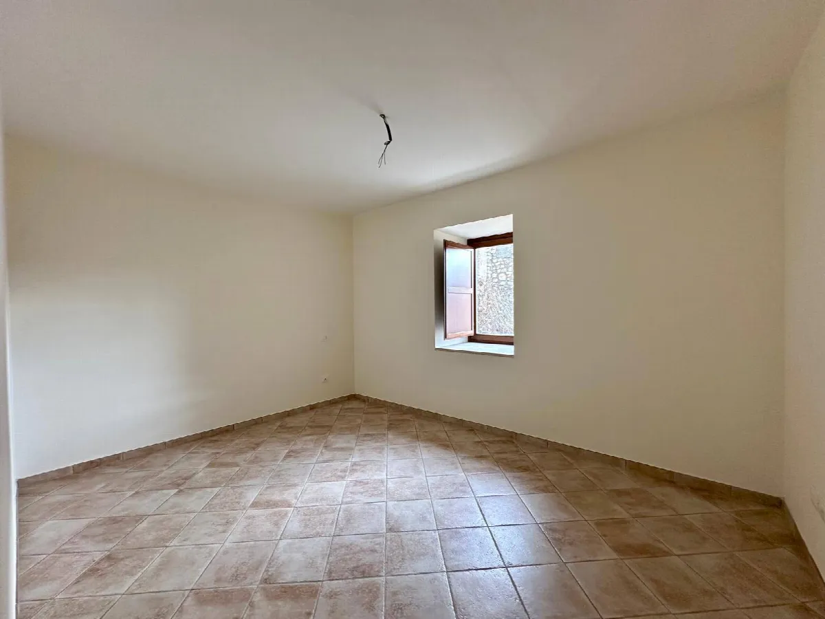 Appartamento in vendita a Prata d'Ansidonia, Prata D'Ansidonia - foto 3