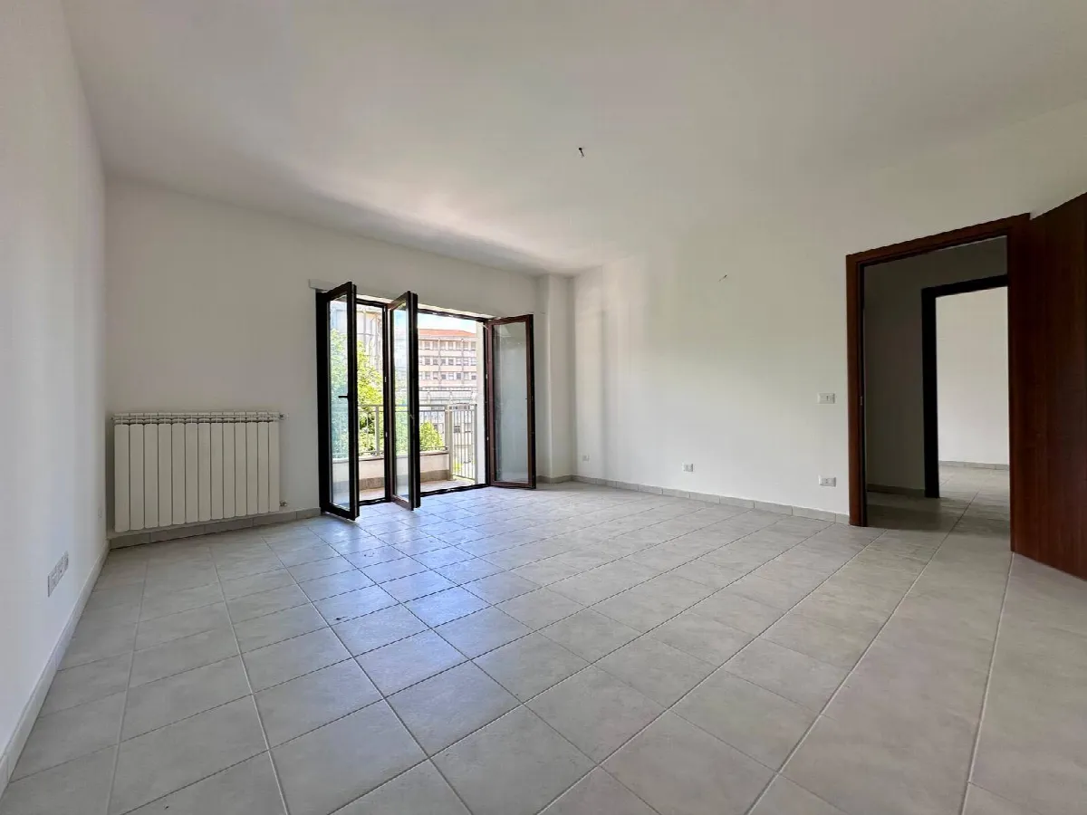 Appartamento in vendita a L'Aquila, Zona Della Rivera - foto 3