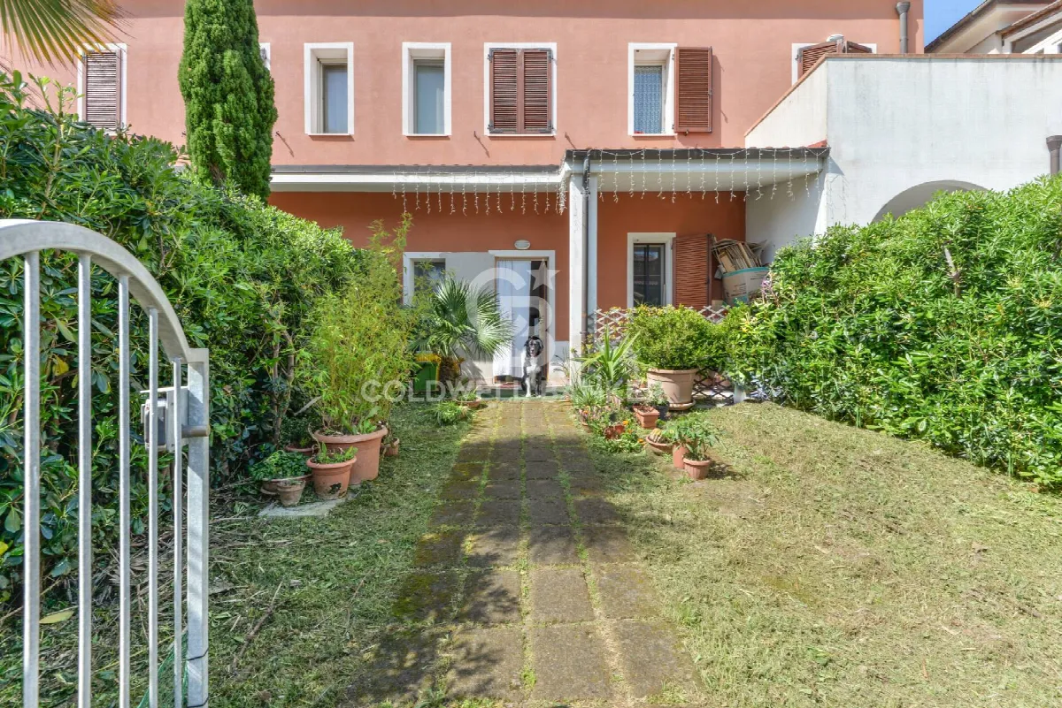 Appartamento in vendita a Campo nell'Elba, Sant'Ilario e la Pila - foto 1