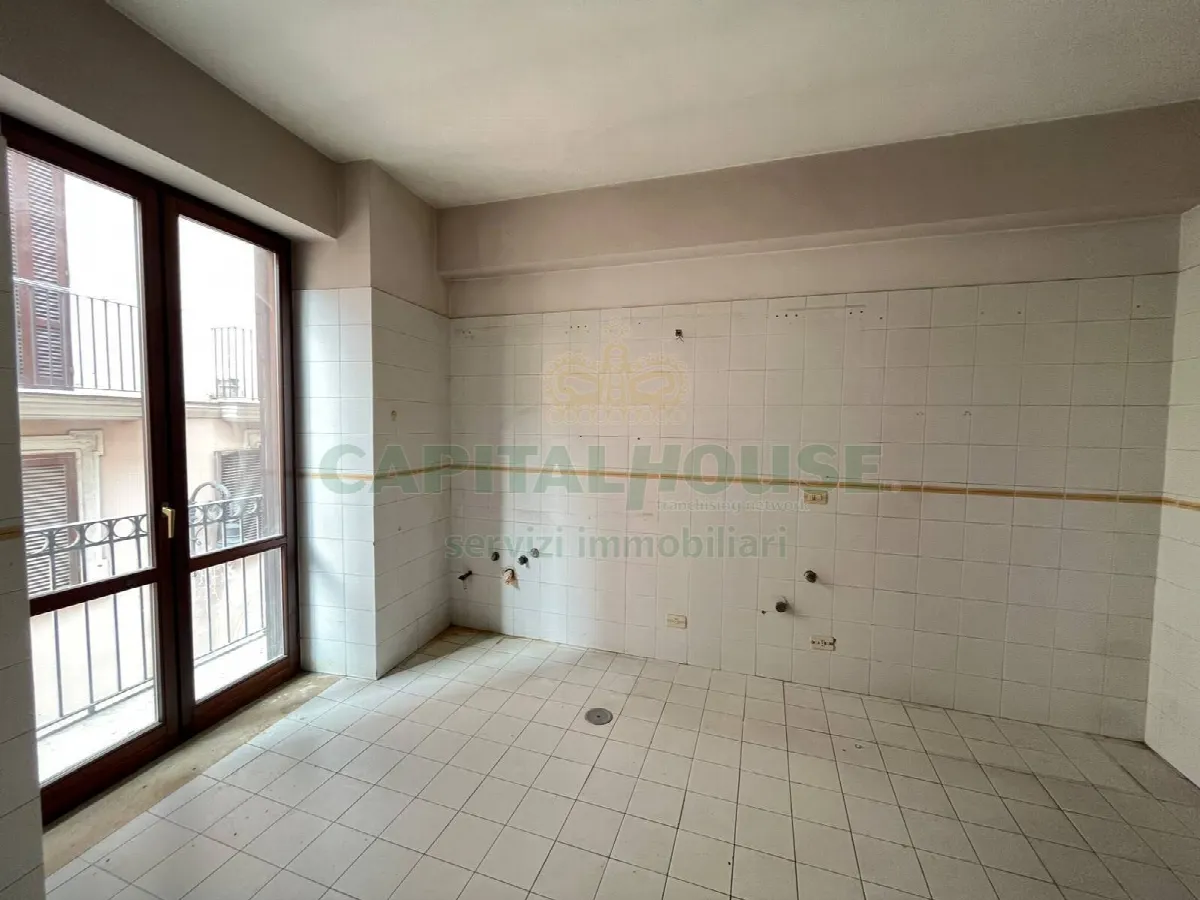 Appartamento in vendita a Avellino, Centro storico - foto 4