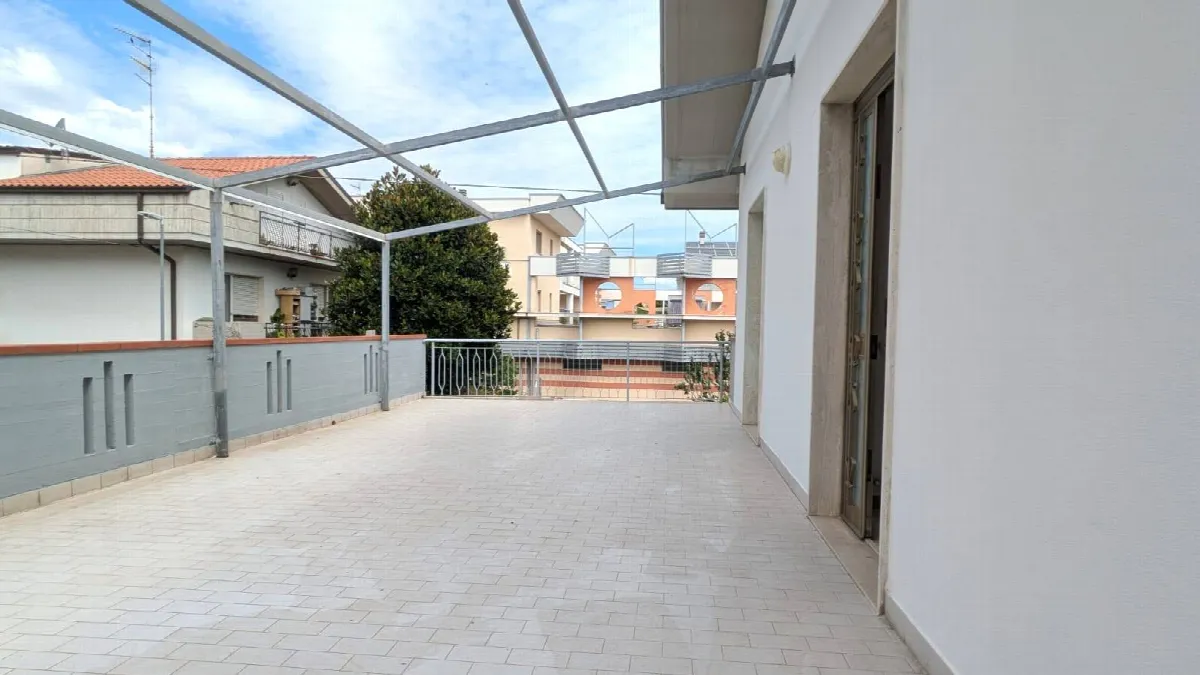 Appartamento in vendita a Giulianova, LIDO - foto 2