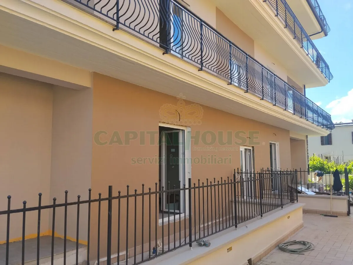 Appartamento in vendita a Sirignano - foto 1