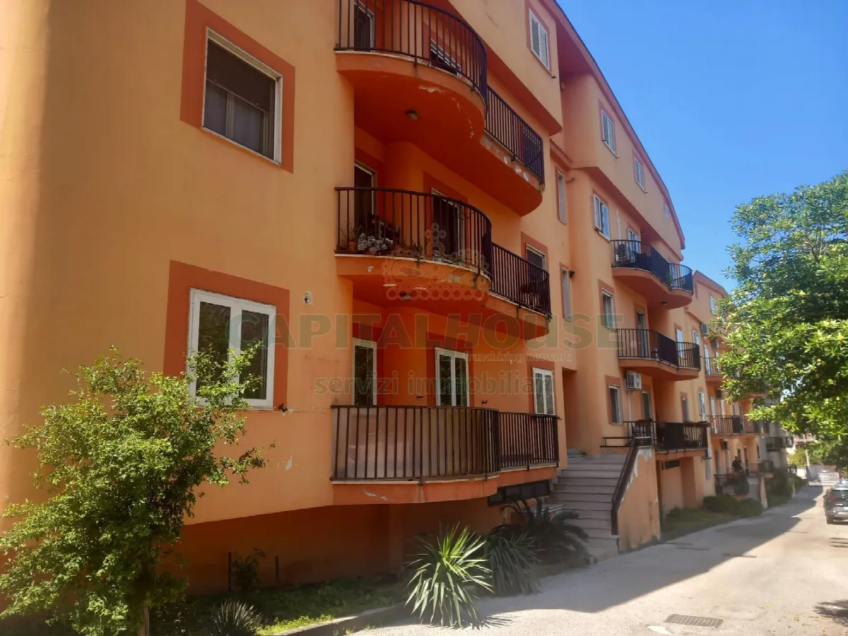 Appartamento in vendita a Sirignano - foto 1