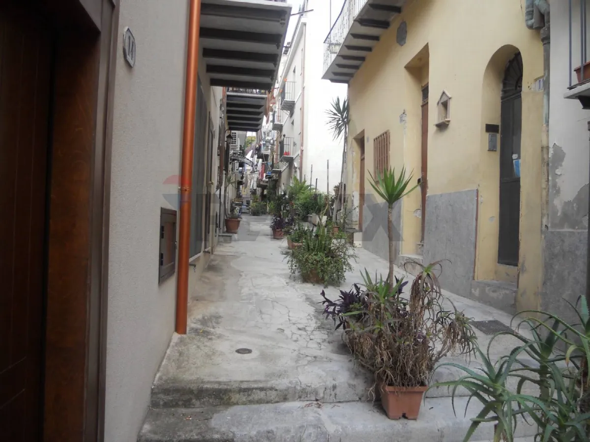 Appartamento in vendita a Palermo, Centro storico - foto 1