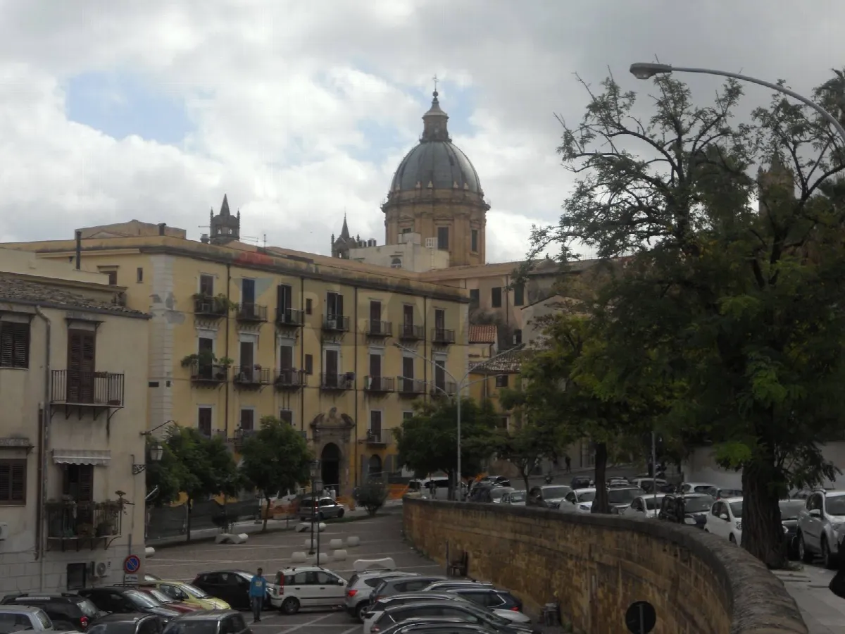 Appartamento in vendita a Palermo, Centro storico - foto 2