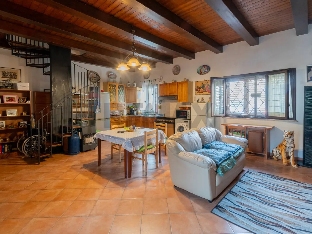 Appartamento in vendita a Palermo, Pallavicino - foto 1