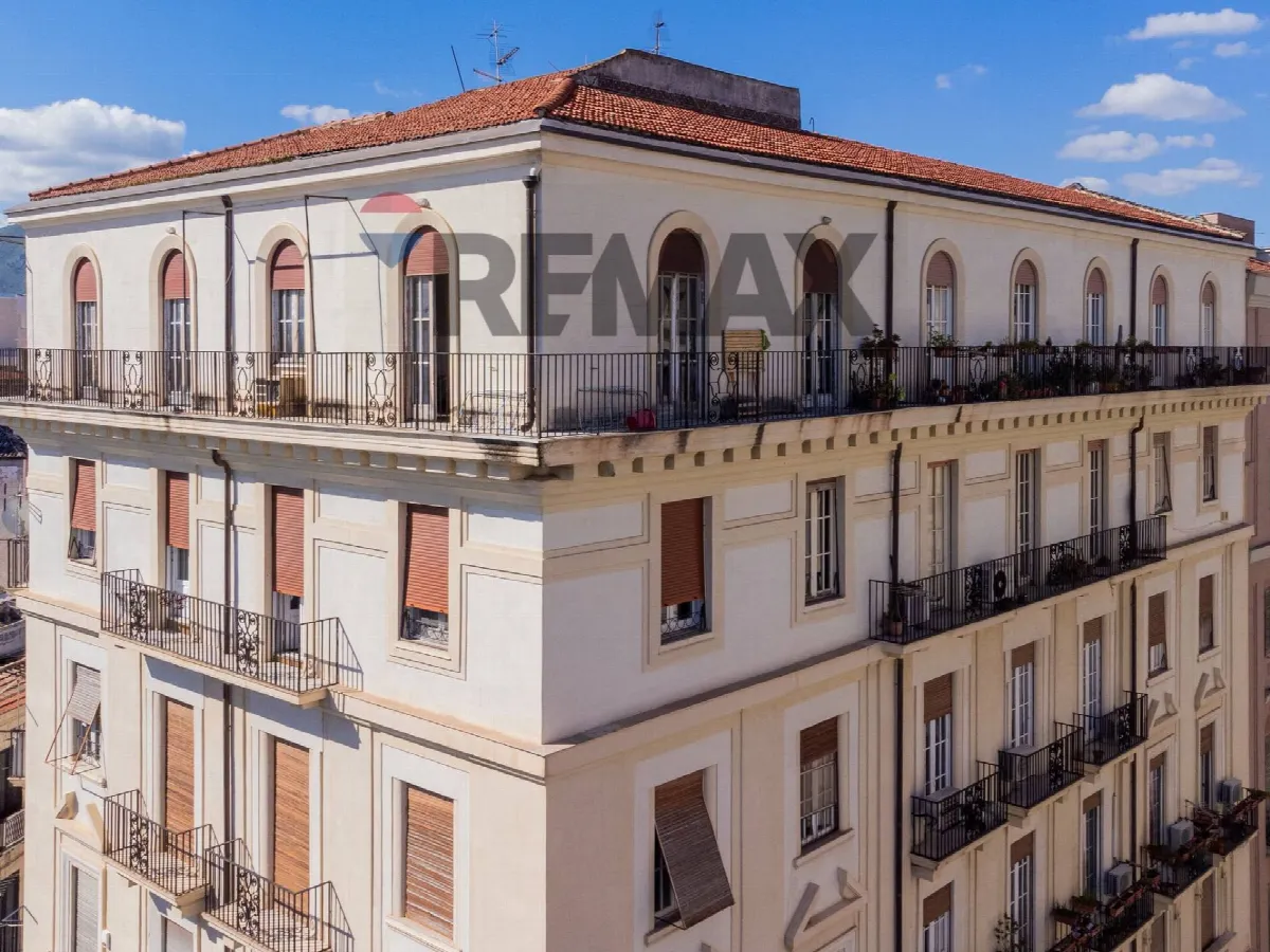 Appartamento in vendita a Palermo, Centro storico - foto 1