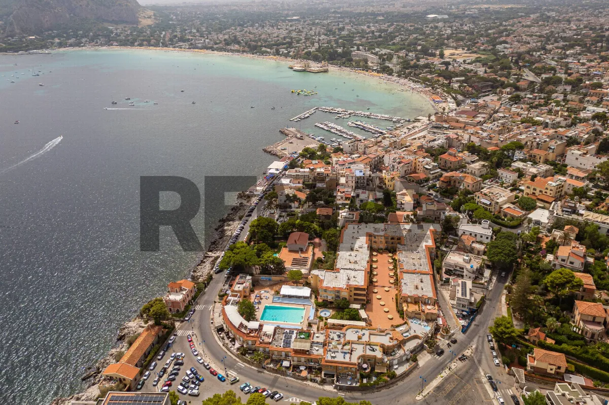 Appartamento in vendita a Palermo, Mondello - foto 1
