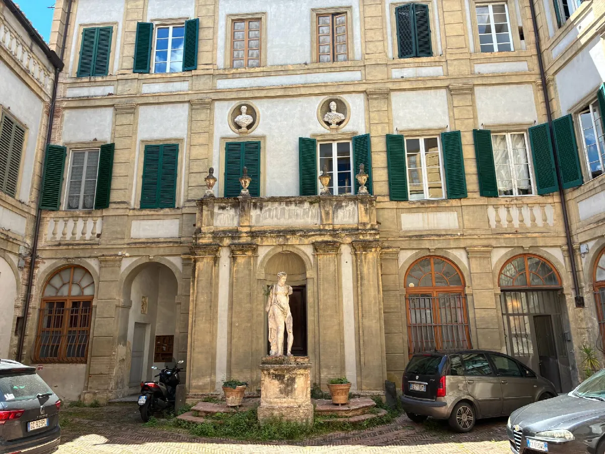 Appartamento in vendita a Siena, Centro storico - foto 4