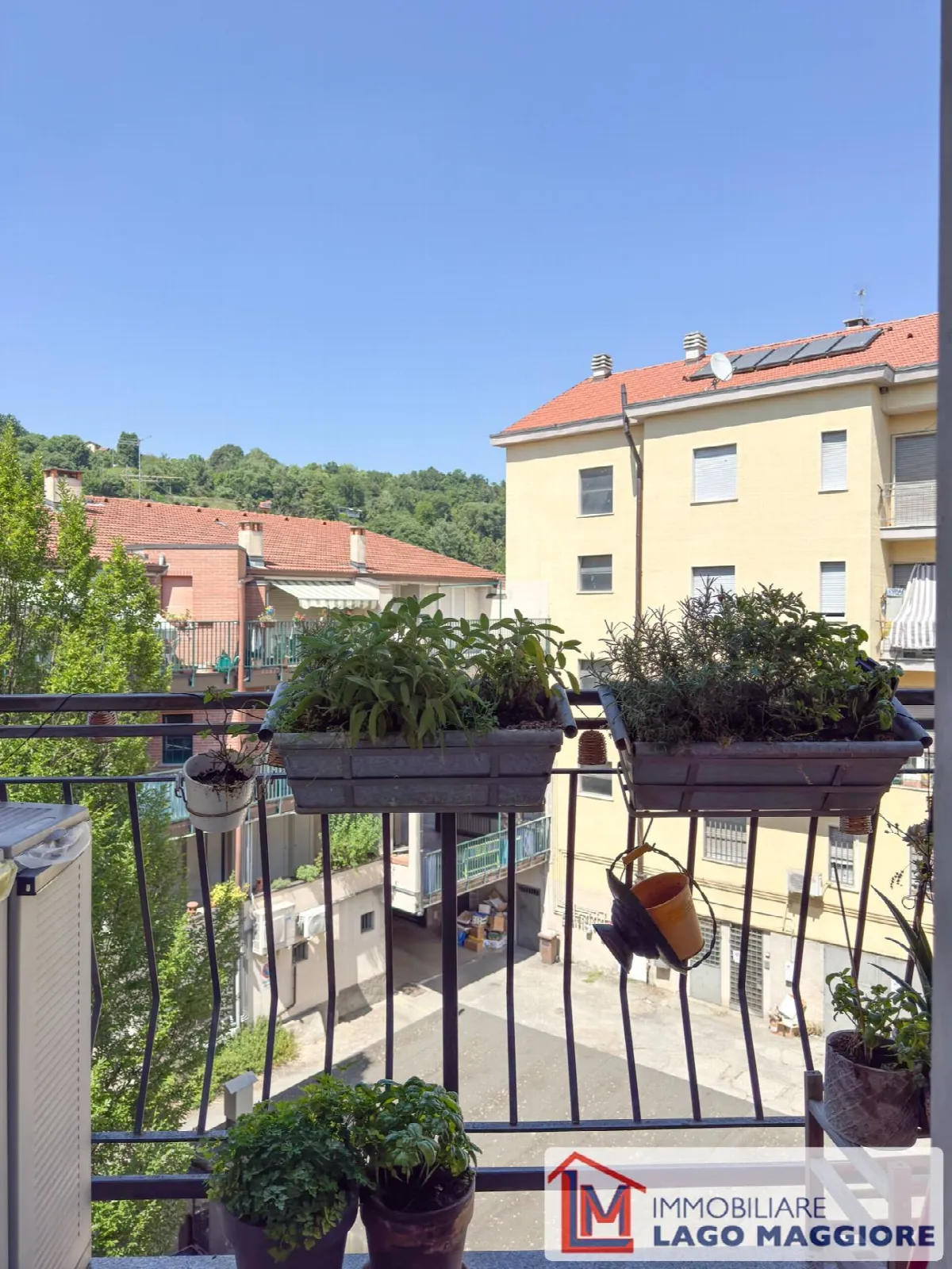 Appartamento in vendita a Ispra, Centro paese - foto 9