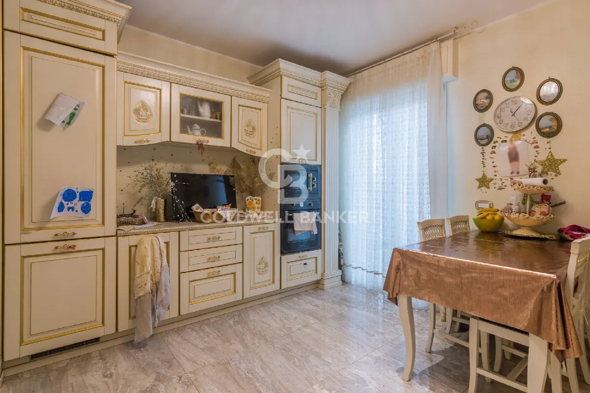 Appartamento indipendente in vendita a Riccione, ABISSINIA - foto 4