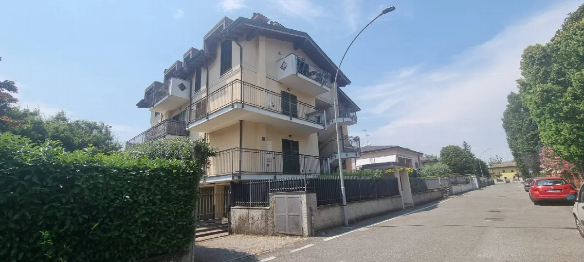Appartamento in vendita a Pozzuolo Martesana, Pozzuolo - foto 2