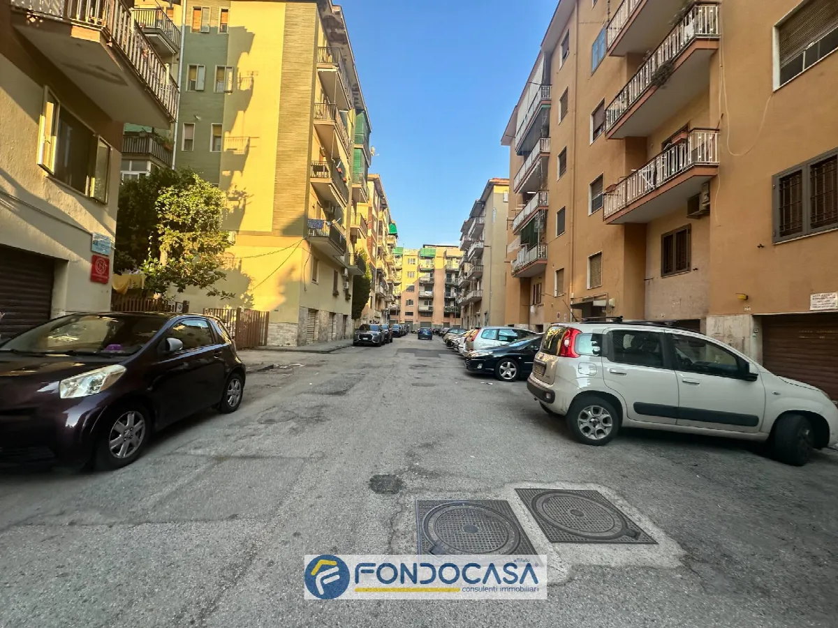 Appartamento in vendita a Salerno, PASTENA - foto 2