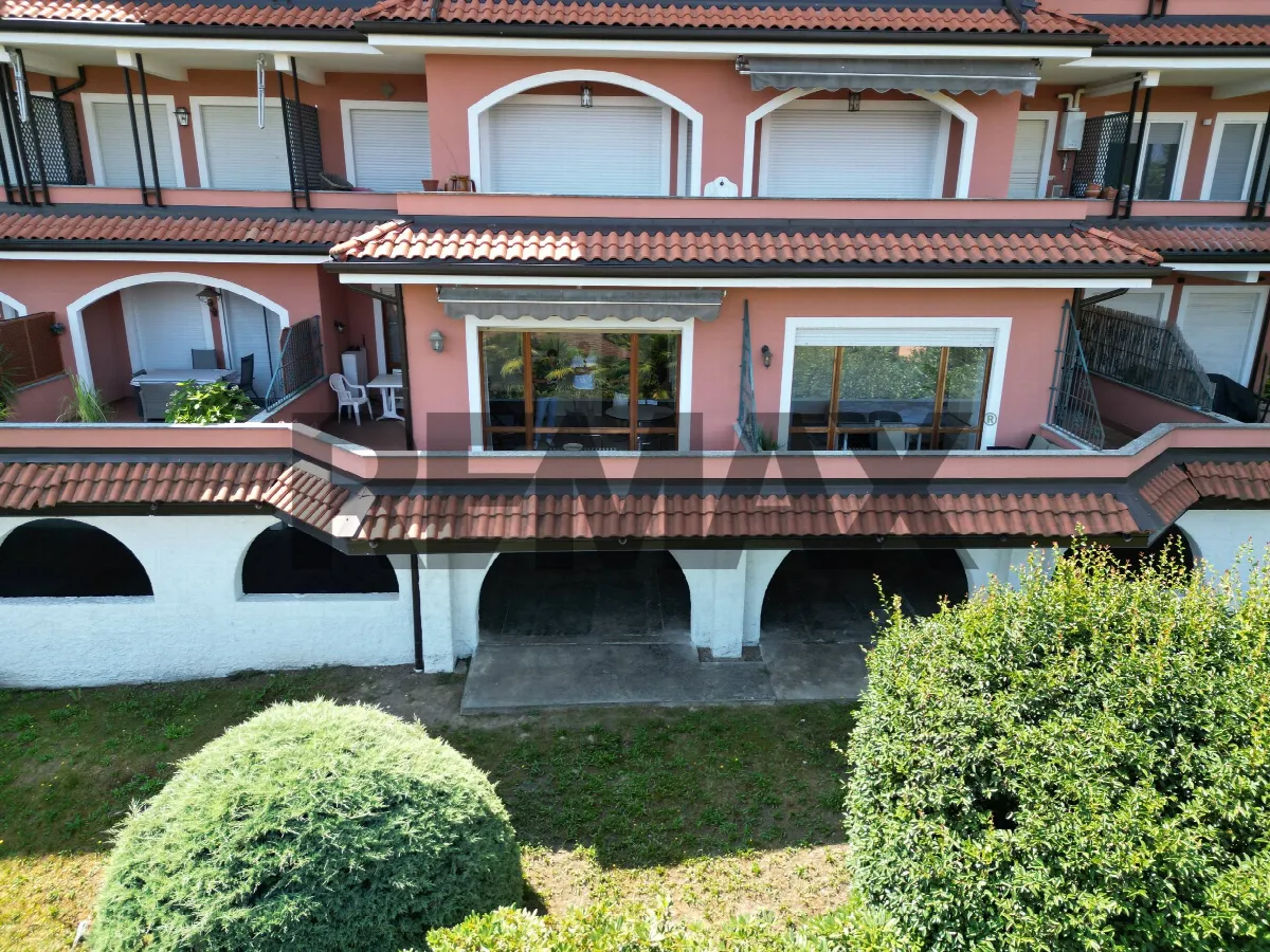 Appartamento in vendita a Stresa, Centro - foto 2