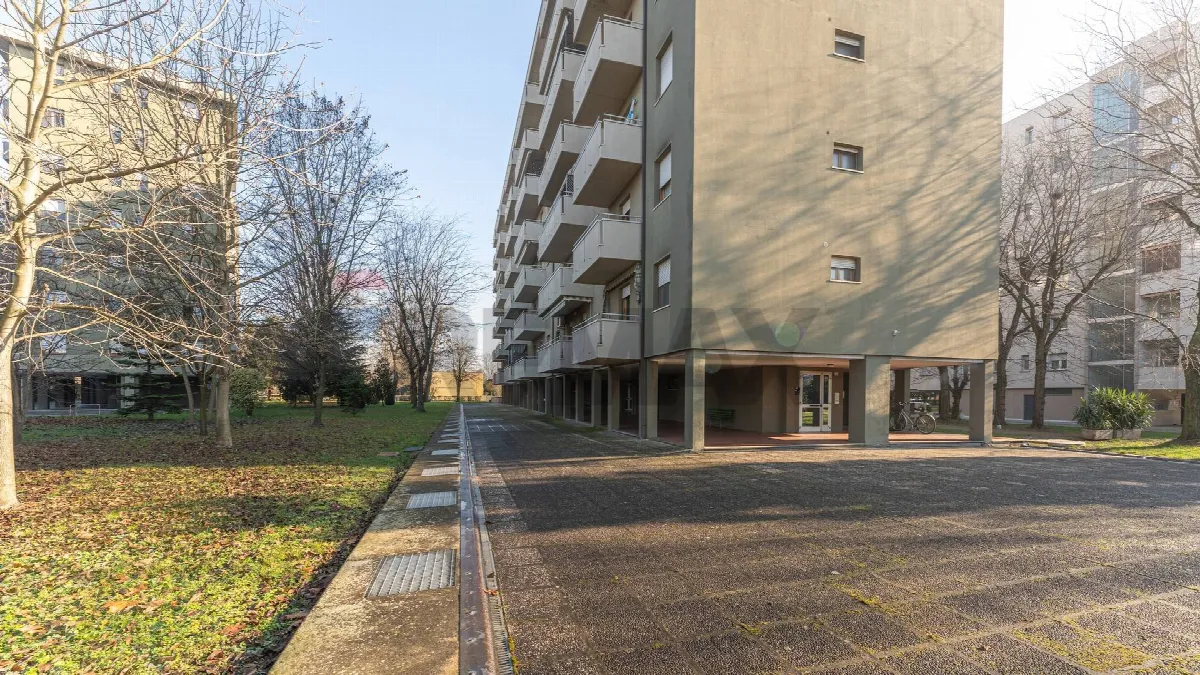 Appartamento in vendita a Carpi, Centro - foto 5