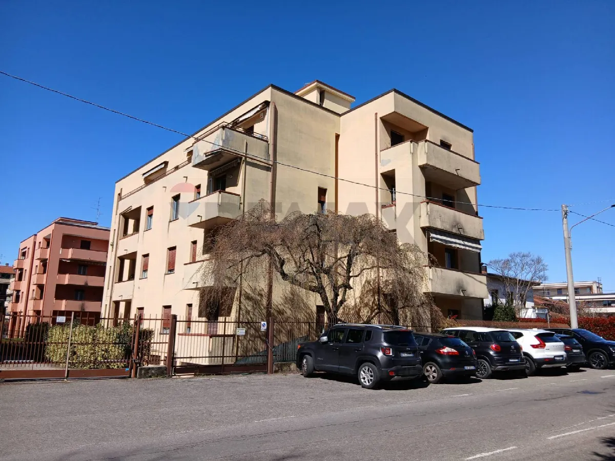 Appartamento in vendita a Cardano al Campo, Cuoricino - foto 4