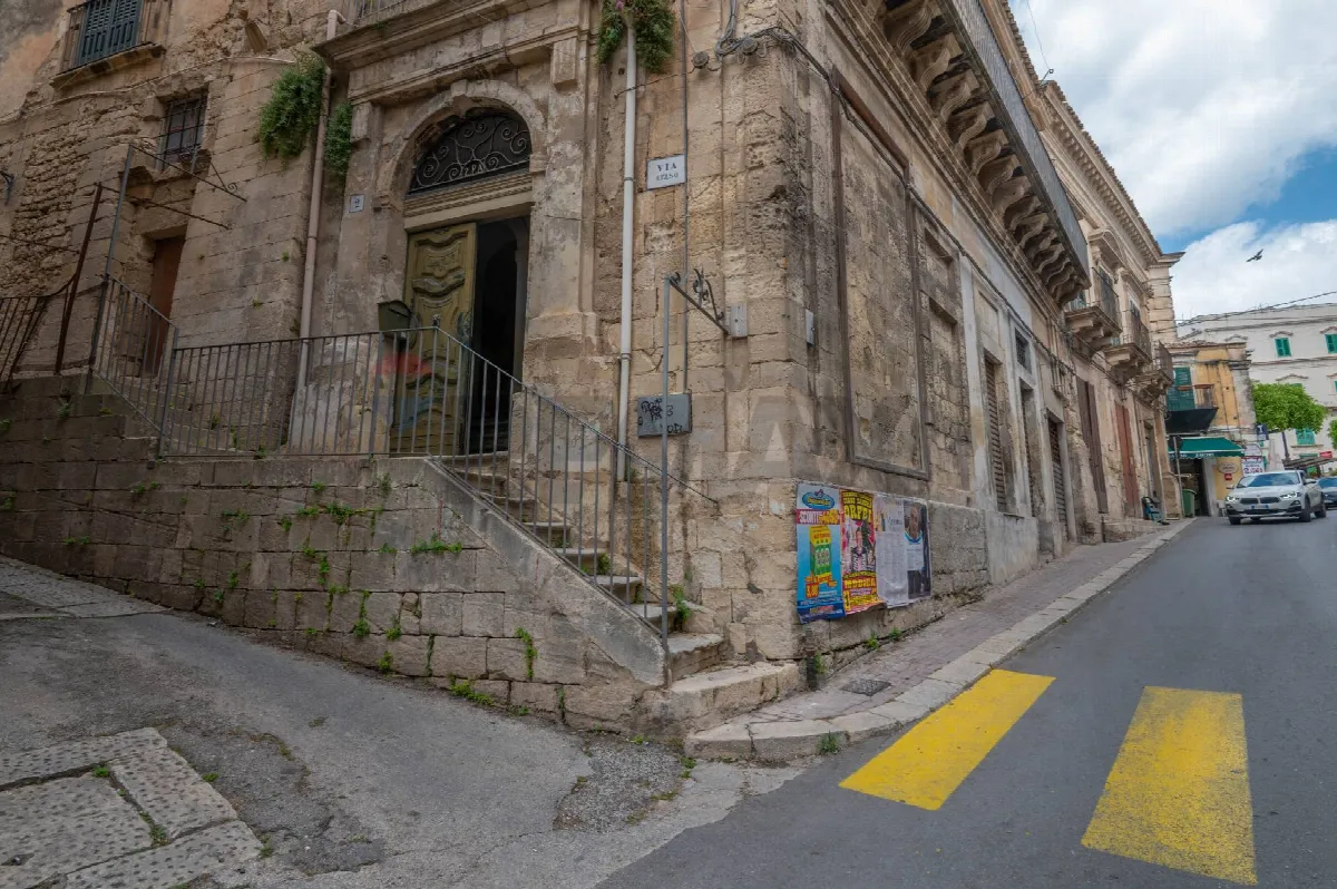 Appartamento in vendita a Modica, Modica Alta - foto 2