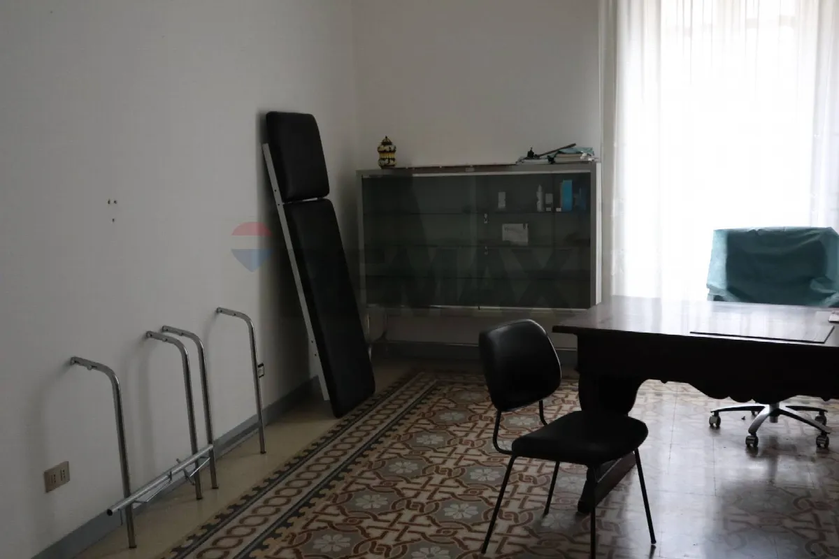 Appartamento in vendita a Ragusa, Centro - foto 1
