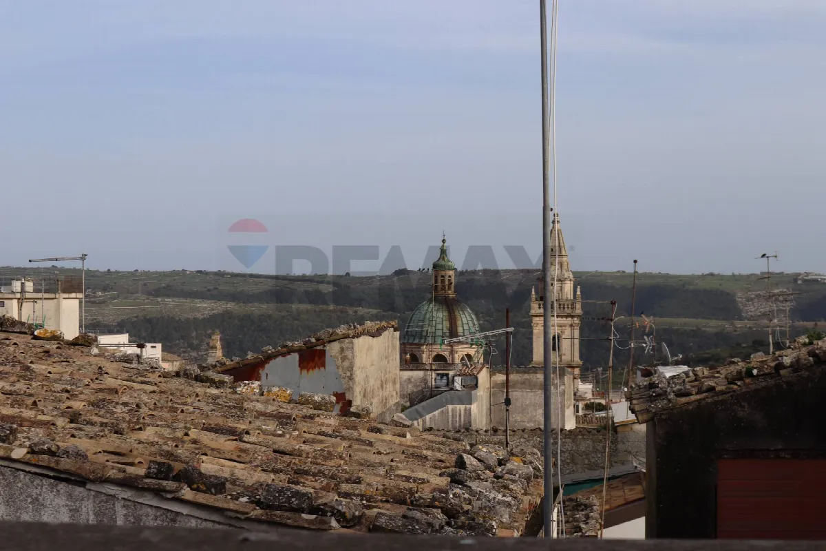 Appartamento in vendita a Ragusa, Centro - foto 2