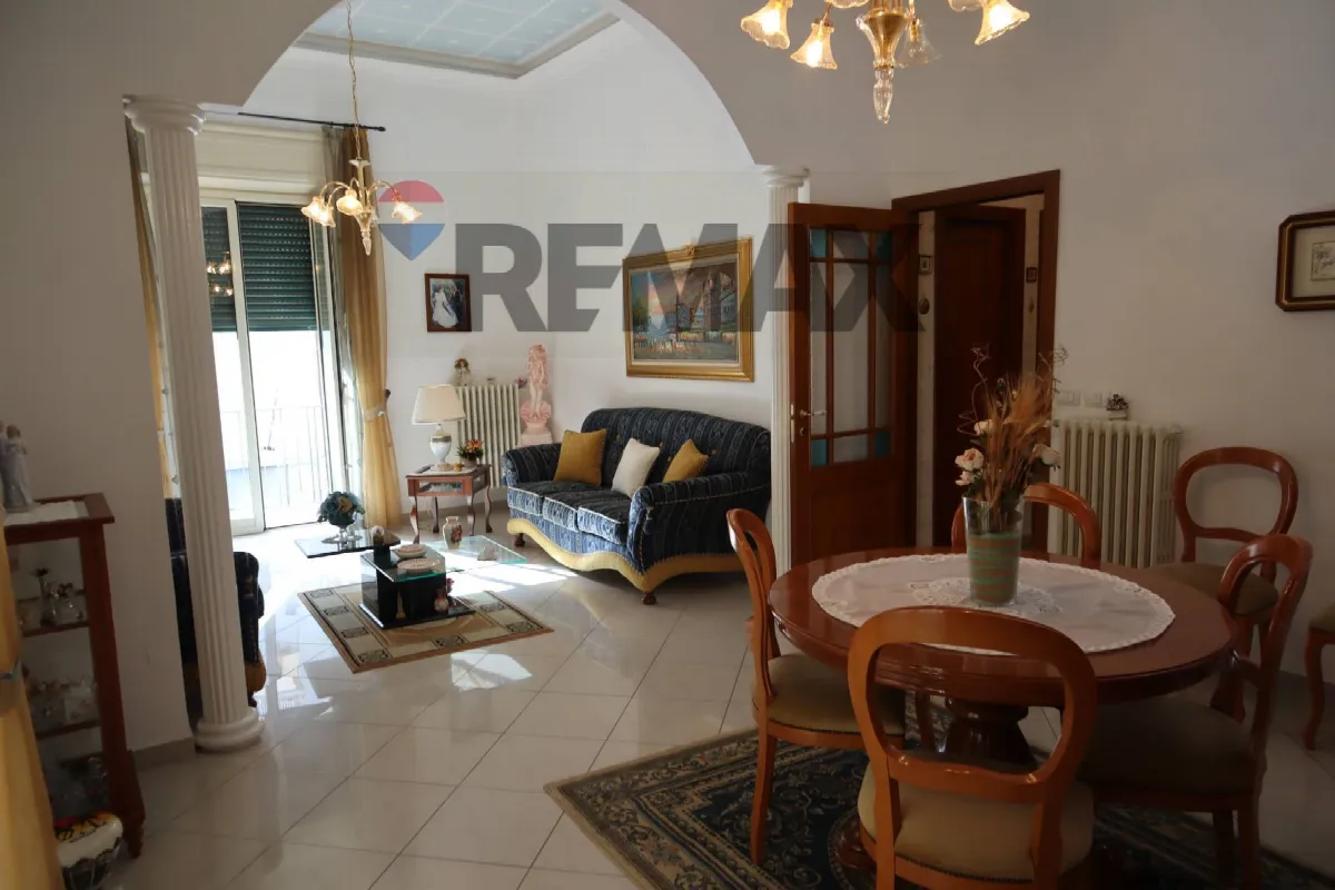 Appartamento in vendita a Ragusa, Centro - foto 1