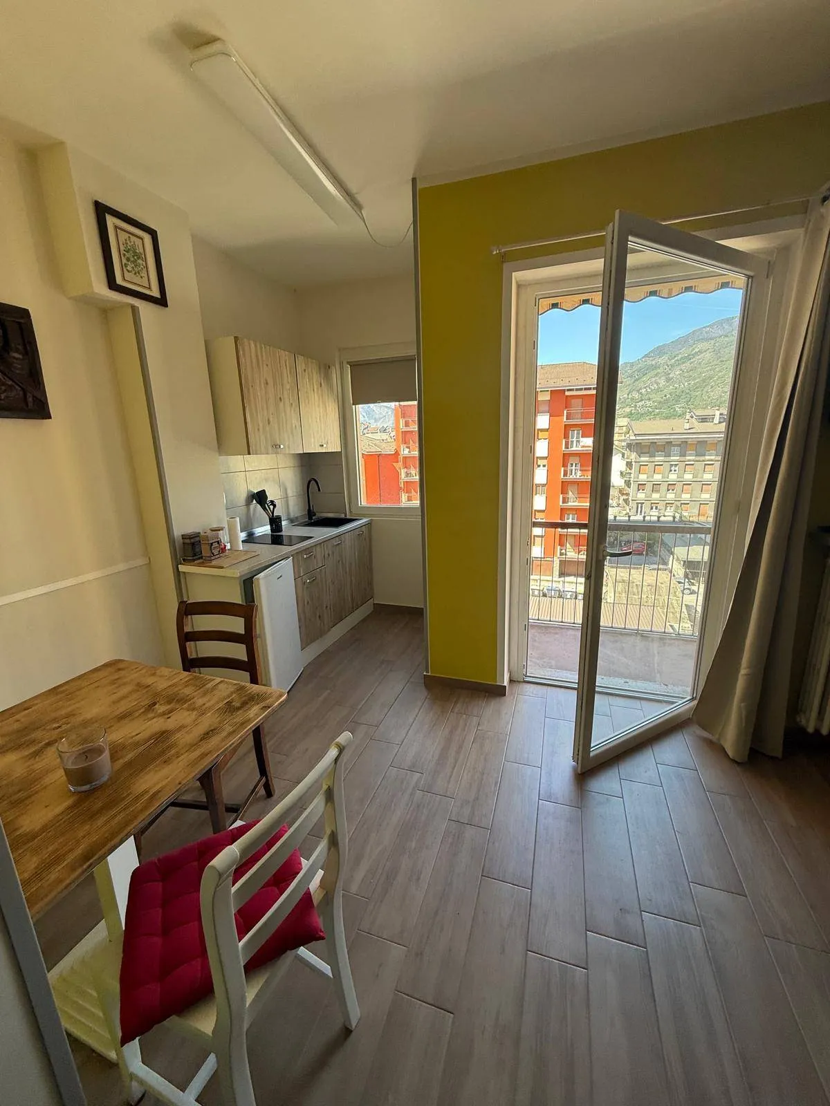 Appartamento in vendita a Aosta, Centro - foto 2