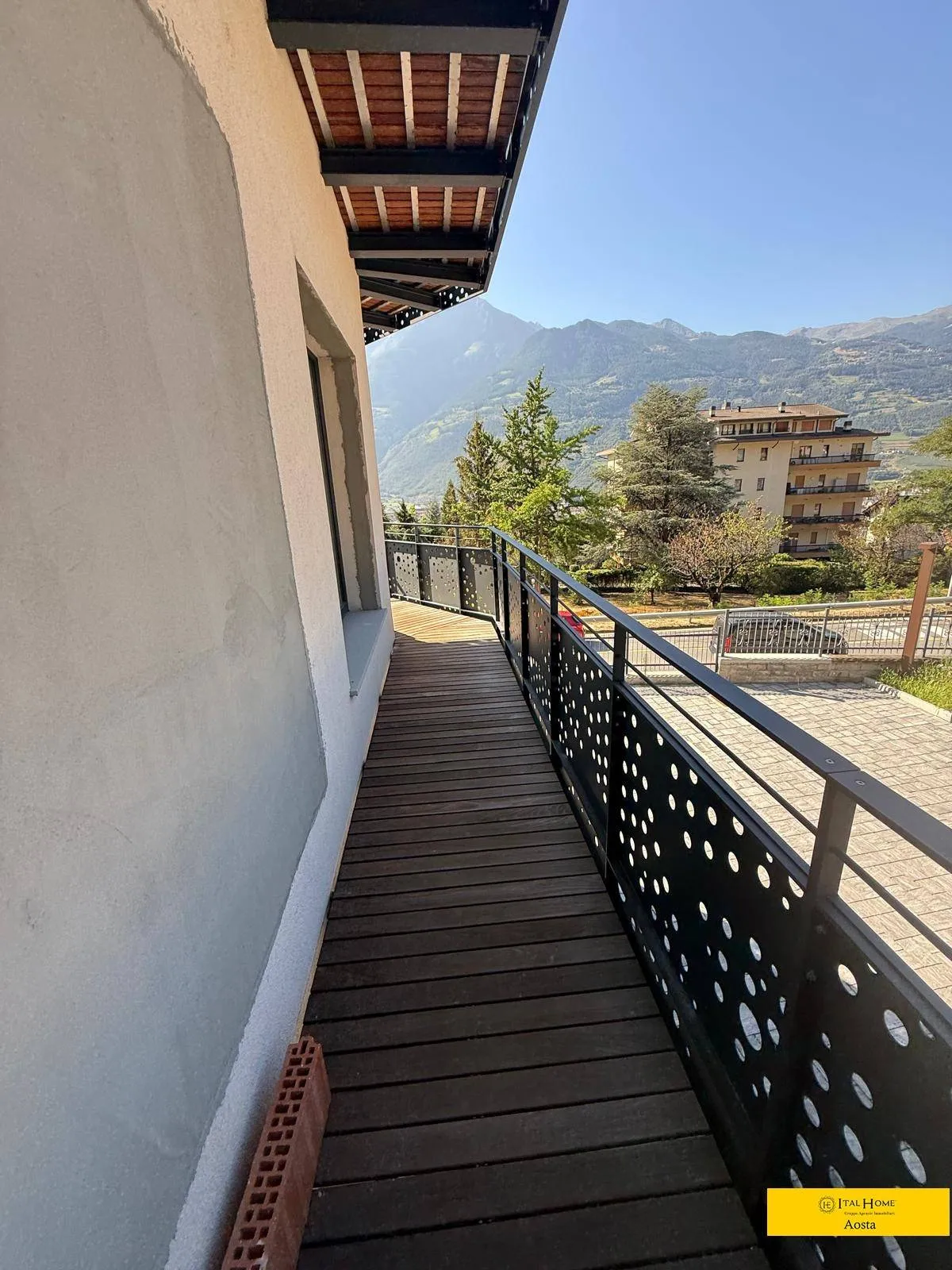 Appartamento in vendita a Aosta, Zona collinare - foto 7