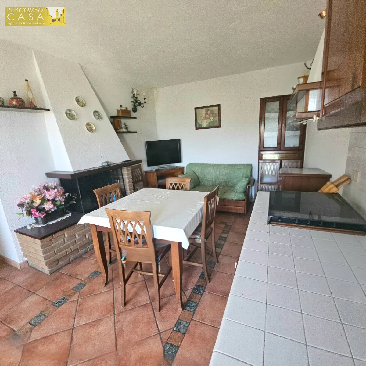 Appartamento in vendita a Civitella del Tronto, Rocche - foto 2