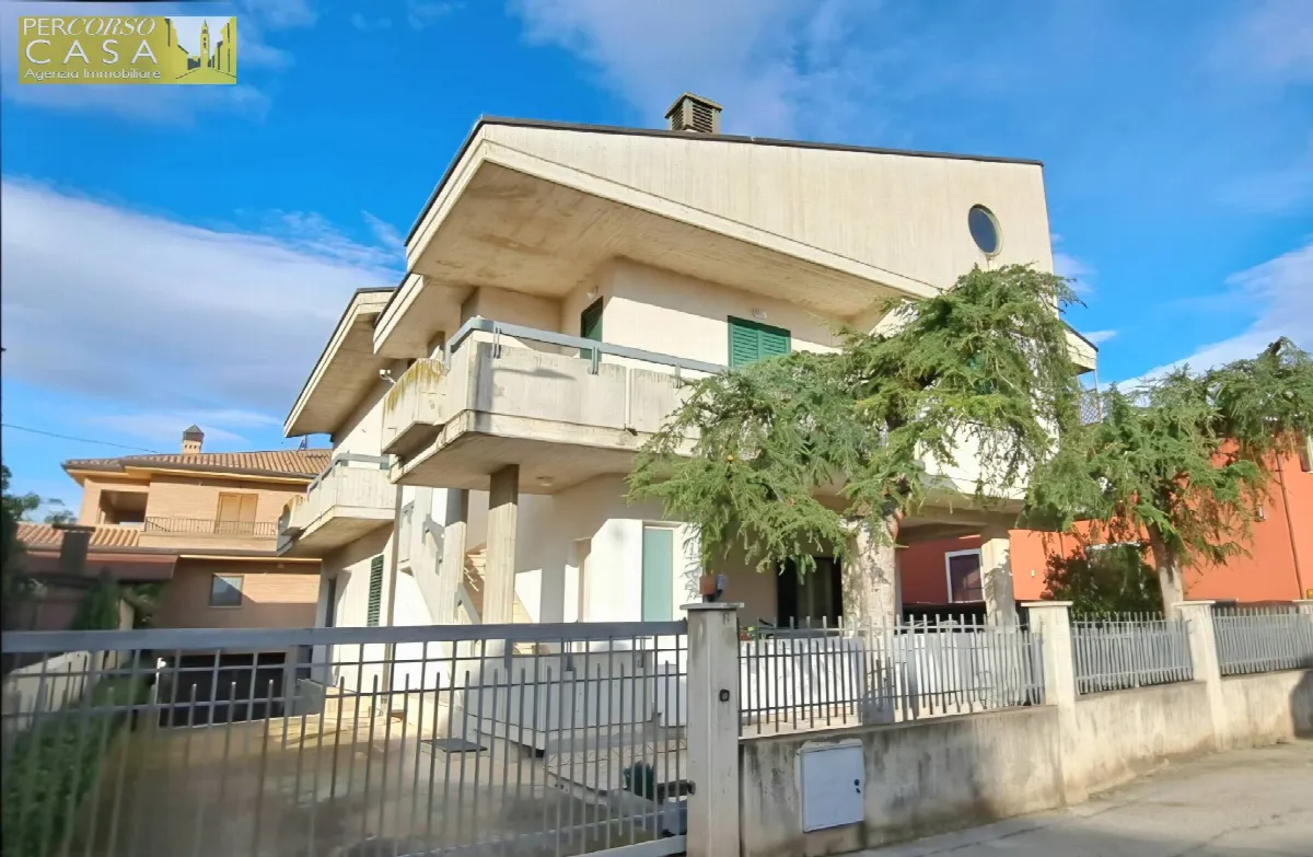 Appartamento Indipendente in vendita a Montorio al Vomano - foto 3