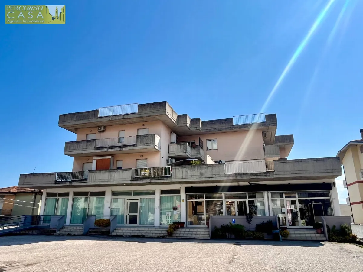 Appartamento in vendita a Nereto - foto 1