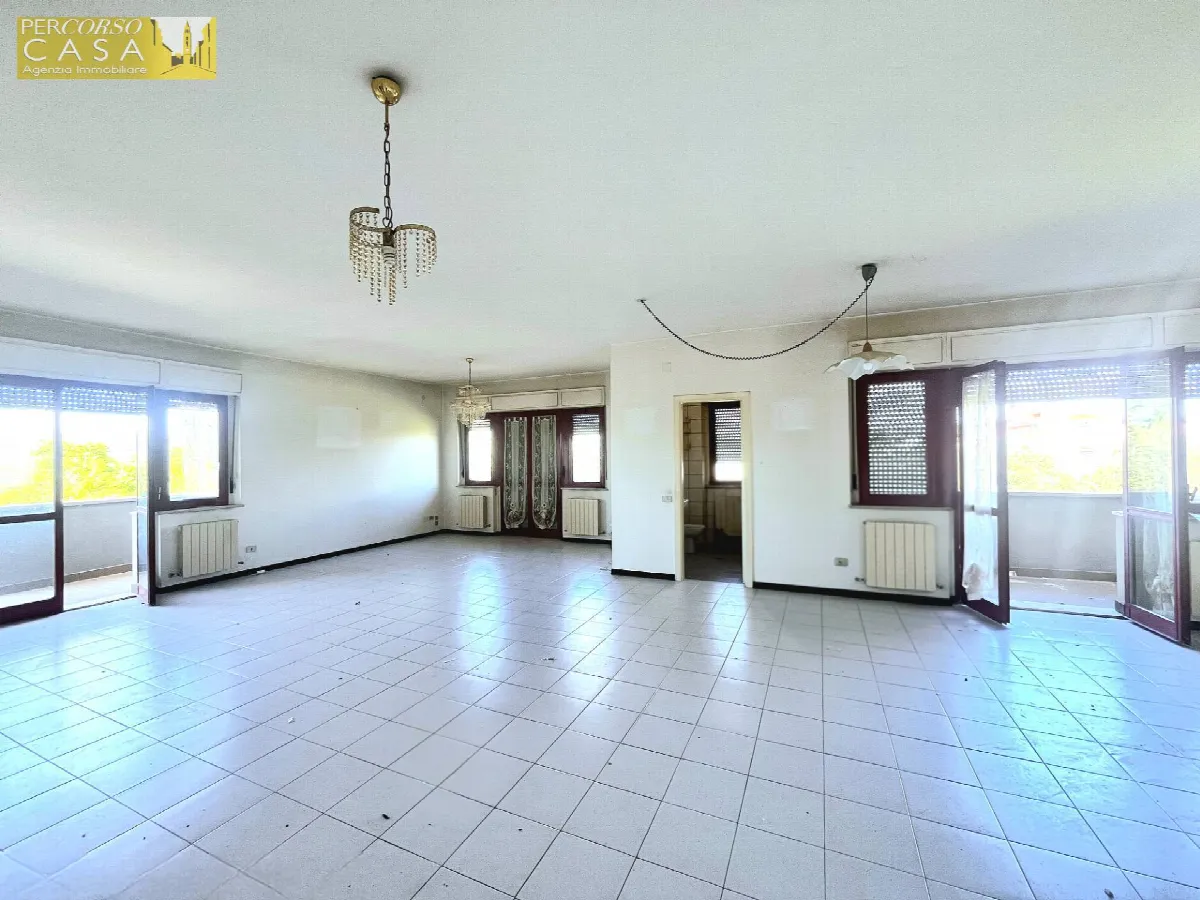 Appartamento in vendita a Sant'Omero, Garrufo - foto 2