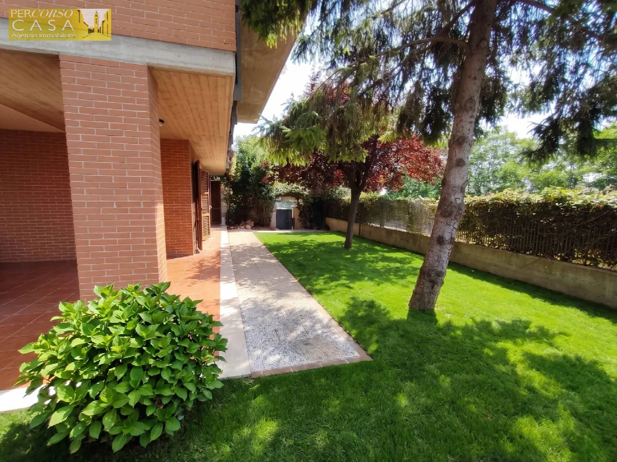 Appartamento Indipendente in vendita a Teramo, Colleparco - foto 3