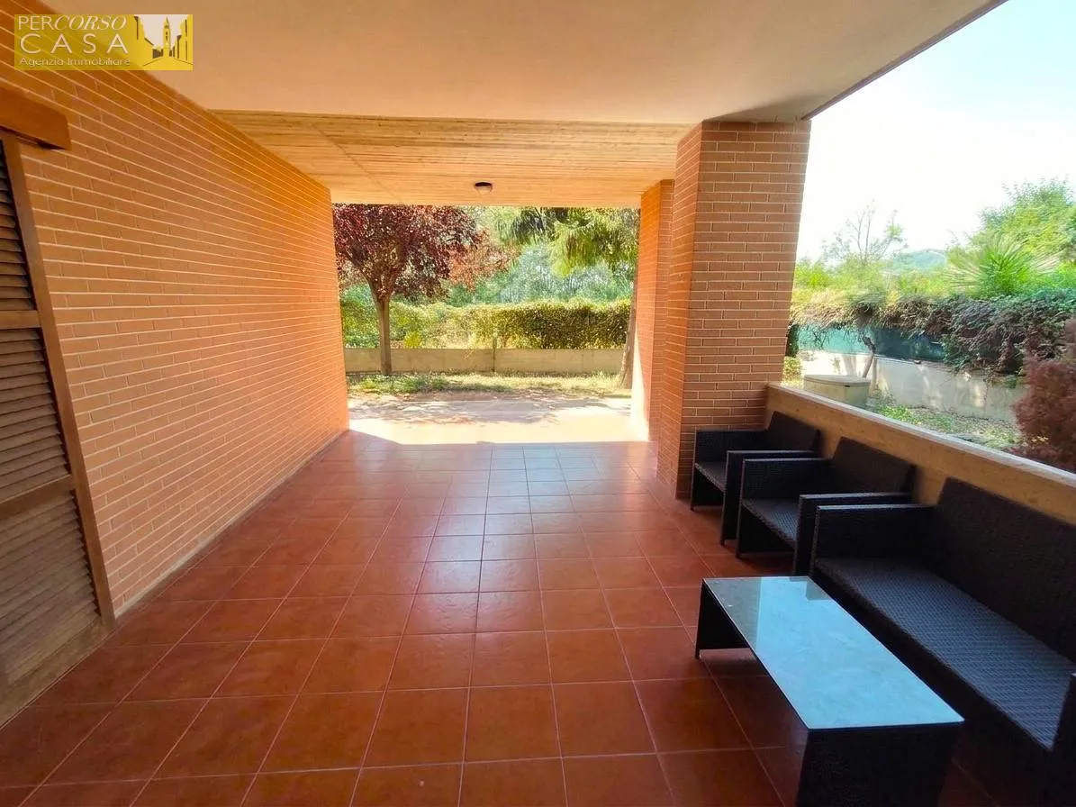 Appartamento Indipendente in vendita a Teramo, Colleparco - foto 5