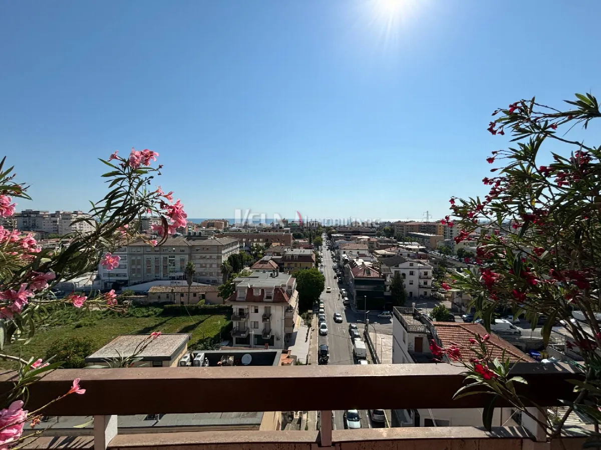 Attico in vendita a San Benedetto del Tronto, Centro - foto 1