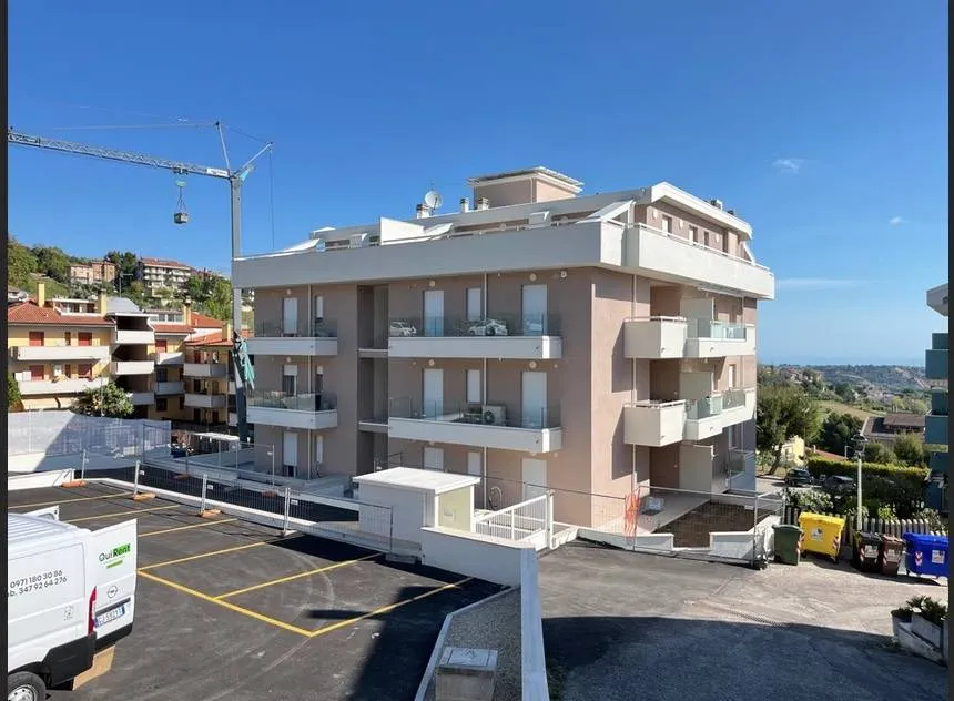 Appartamento in vendita a Acquaviva Picena - foto 1