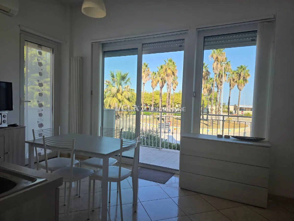 Appartamento in vendita a San Benedetto del Tronto, LUNGOMARE - foto 1