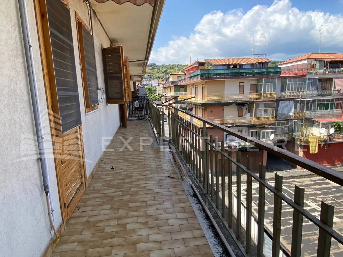 Appartamento in vendita a Aci Catena - foto 2
