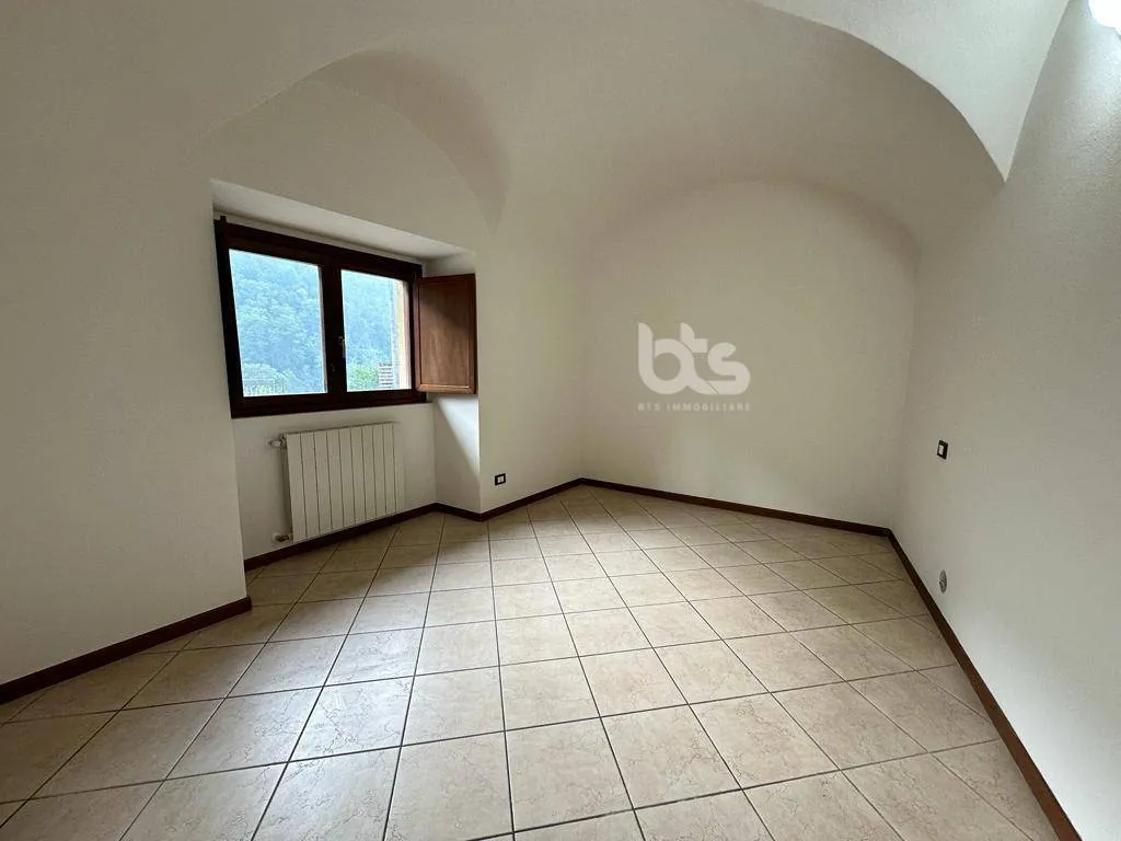 Appartamento in vendita a Adrara San Martino - foto 2
