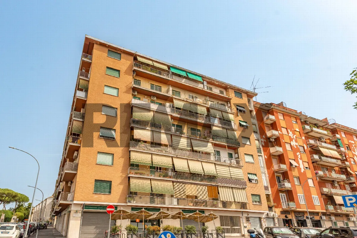 Appartamento in vendita a Roma, Don Bosco - foto 1
